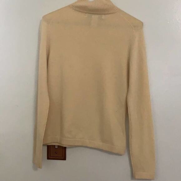 A.GIANNETTI 100% 2PLY CASHMERE SWEATER SIZE XS - Picture 2 of 4